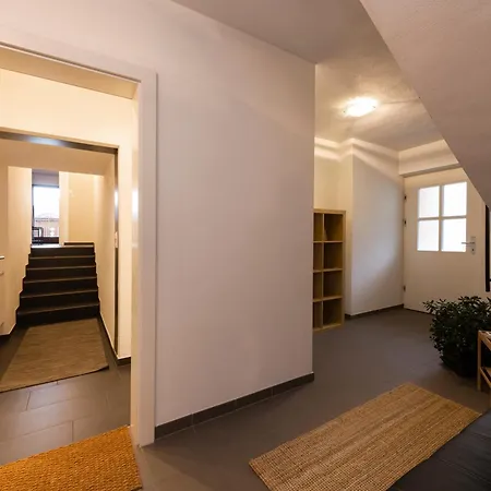 An Der Kaburga Apartment *